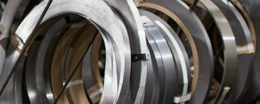  What is mild steel and what are its uses? 