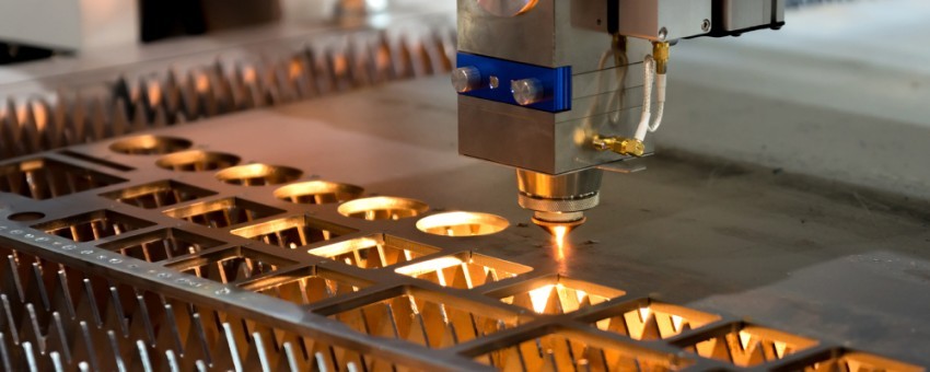  عیب‌یابی خطوط برش لیزر؛ آنچه حرفه‌ای‌ها می‌دانند 